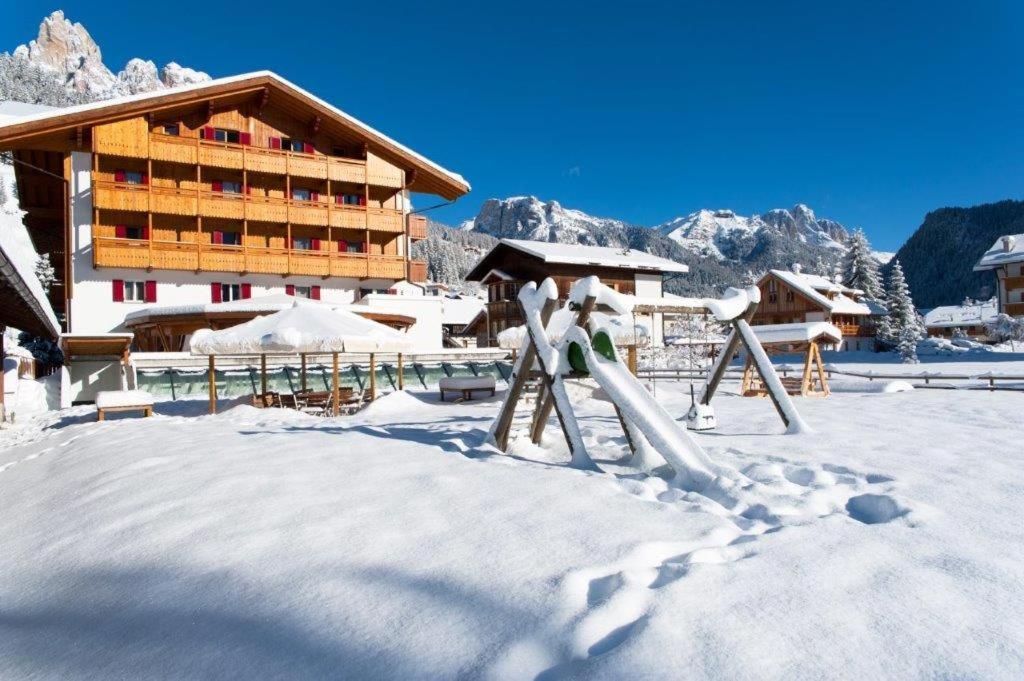Hotel Crepei Pozza di Fassa Exterior photo